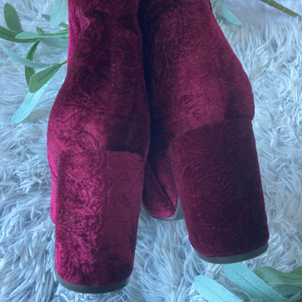 Just Fab Burgundy Loreida Heeled Bootie - Picture 7 of 7